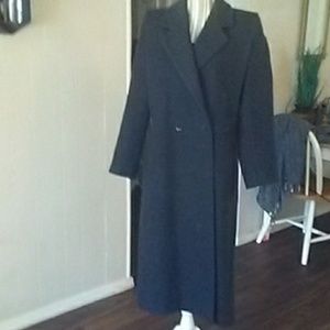 Beautiful sz 8 ladies grey Wool Coat